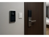 Nowoczesne systemy kontroli dostępu i zamki RFID w hotelach